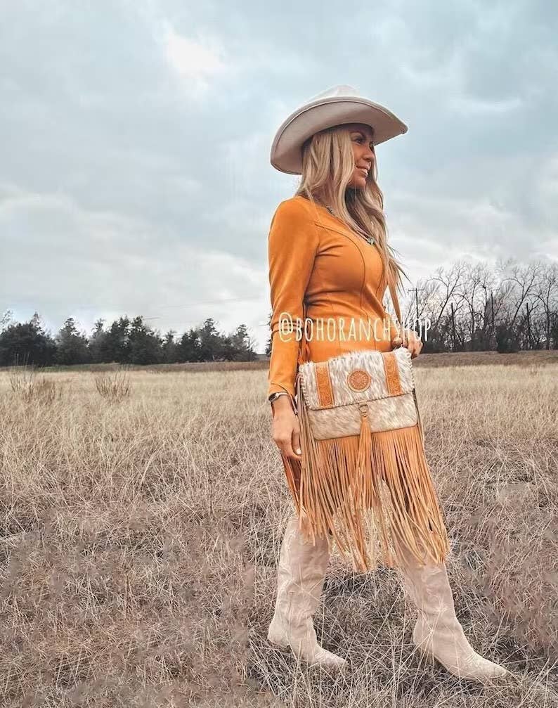 THE REGINA CROSSBODY cowhide purse bag