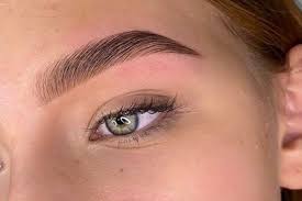 Brow Wax & Tint: Our Guide to Perfect Brows ✨