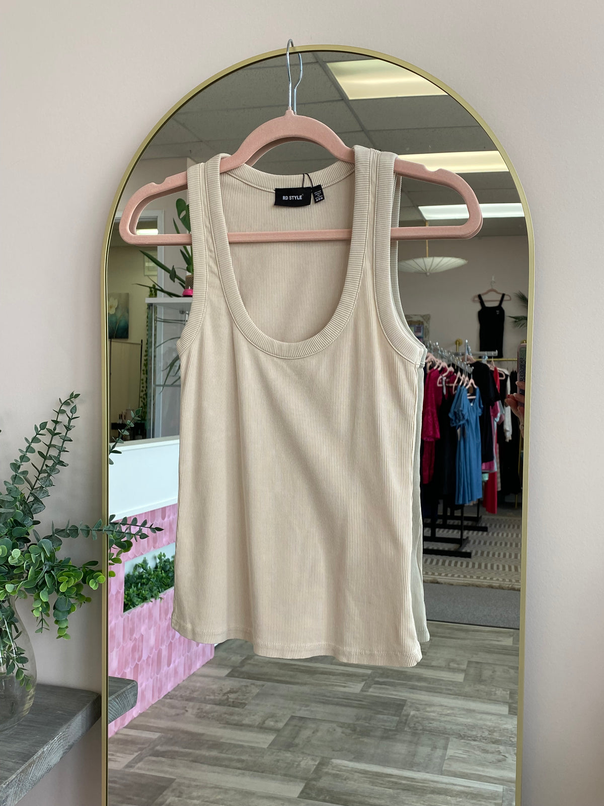 Basic Rib Tank