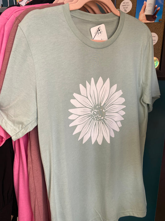 Daisy Tee
